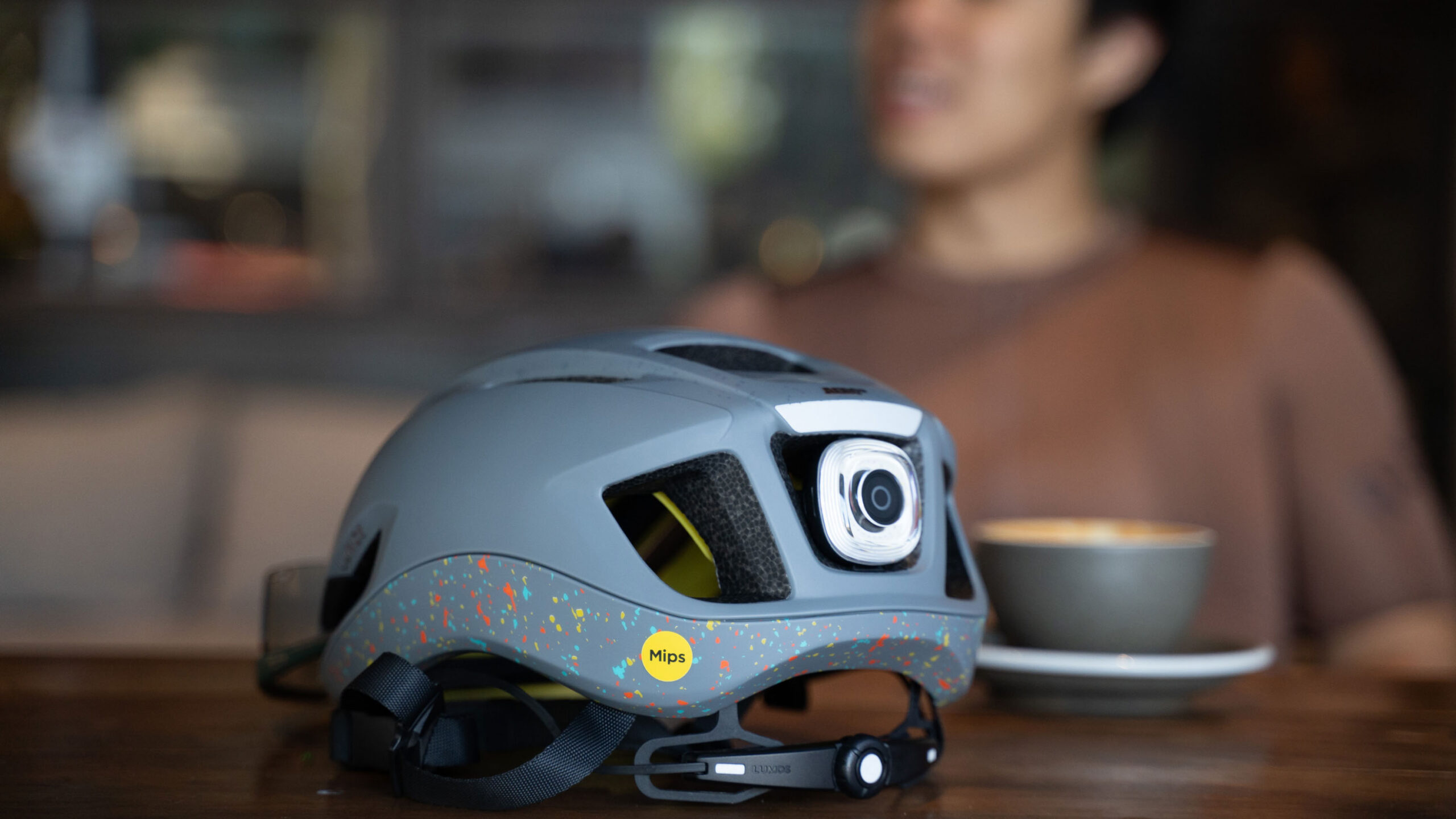 Mũ Lumos Ultra Aero GT 14 khe thoáng khí tối ưu luồng gió